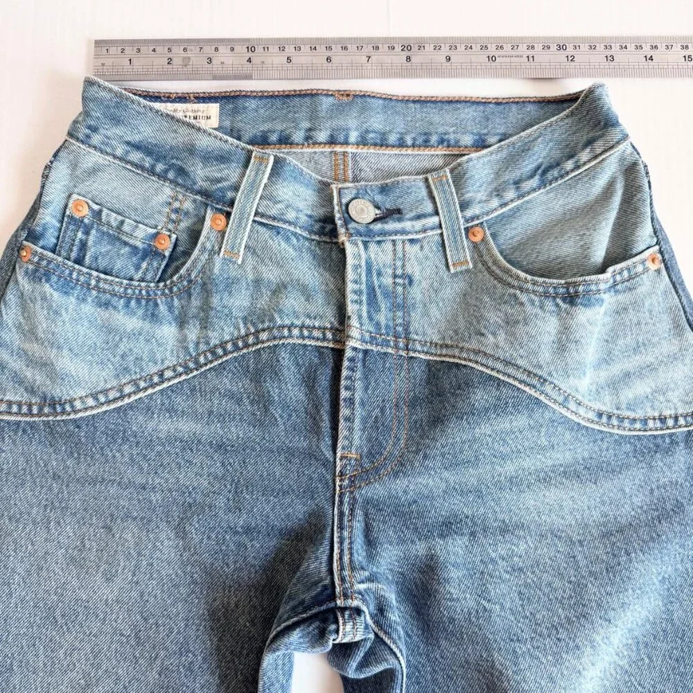 Levi's 501 Wester Jeans - Picture 2 of 8